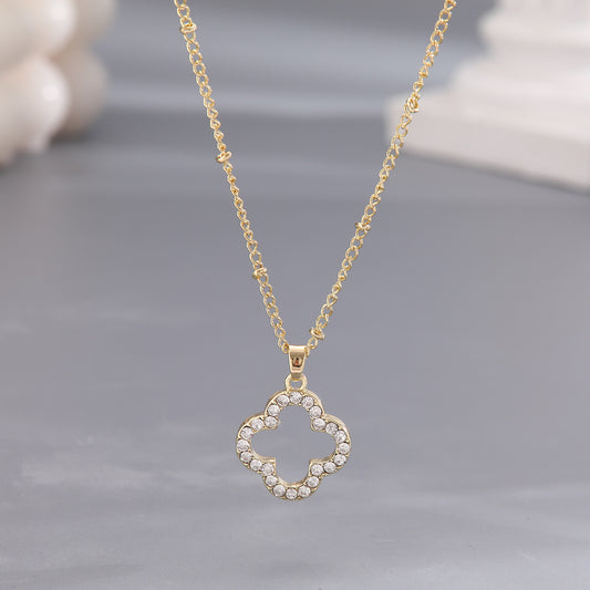 Kleeblatt - Kette 18 Karat vergoldet
