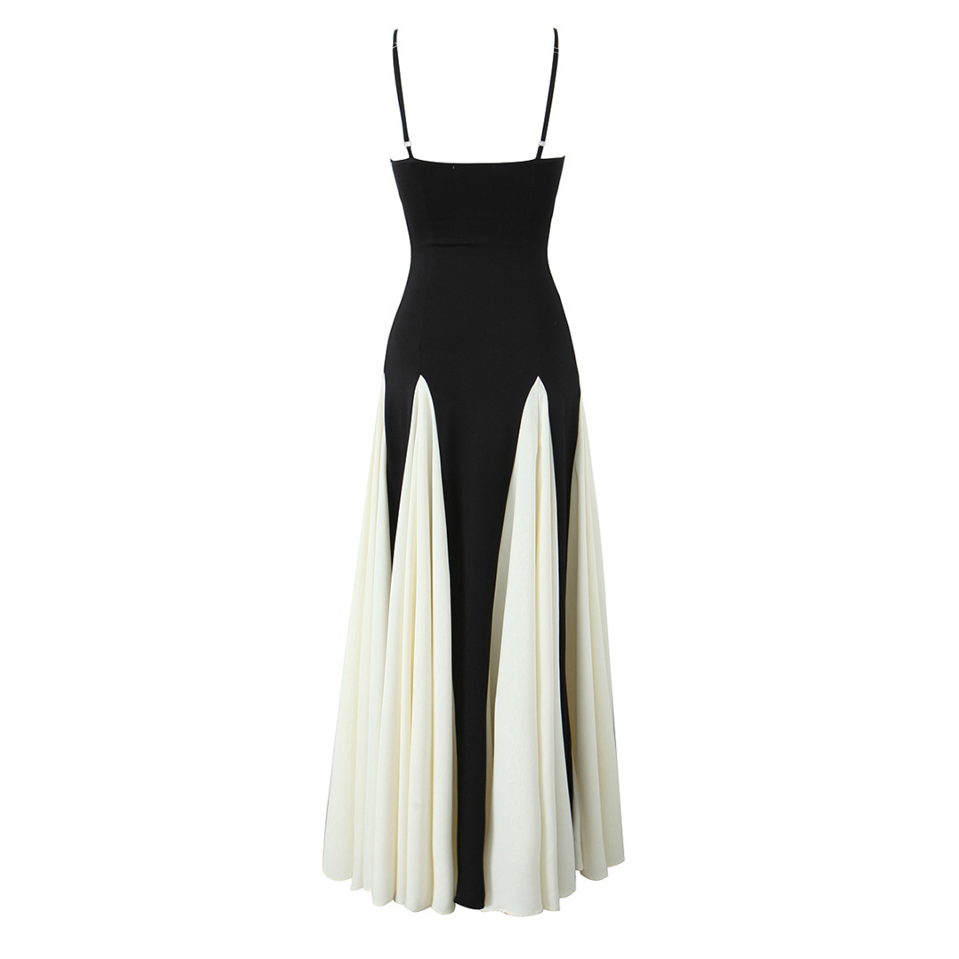 Noir Belle – Kleid mit ausgestelltem Rock